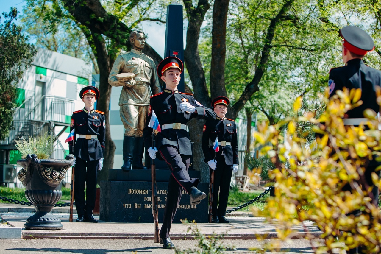 Школьники из 63 регионов России стали участниками мероприятий в «Смене», приуроченных ко Дню Победы